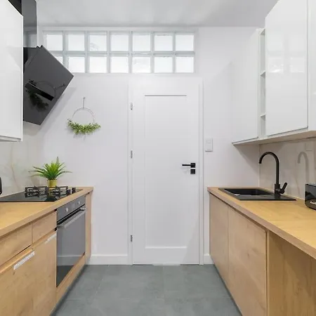 Urban Garden Hetmanska 3 شقة *